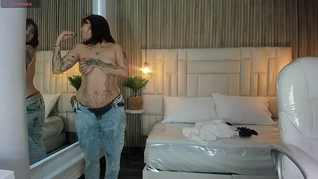 Ravenn21x online show from 03.09.26