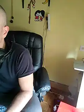 Snapshot of dollar_sub chatting on 03.08.26 dollar sub online show from 03.08.26