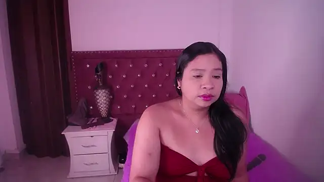 Snapshot of miafuegolatino chatting on 07.29.26 miafuegolatino online show from 07.29.26