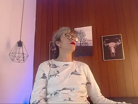 laurasofia45 online show from 02.26.26