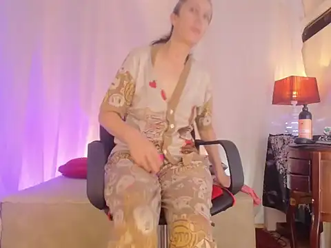 laurasofia45 online show from 06.05.26