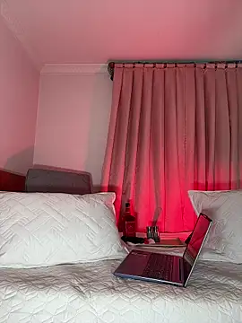 kloe  t18 online show from 02.28.26