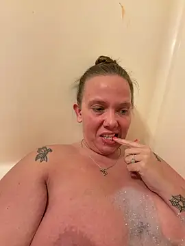 lickablelynn87 online show from 03.06.26