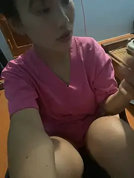 Mary 006 online show from 04.26.26