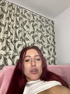 CrystalRedd online show from 08.05.26