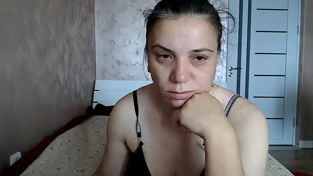 LorraGrey online show from 07.02.26