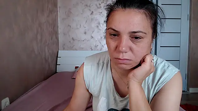 LorraGrey online show from 07.05.26