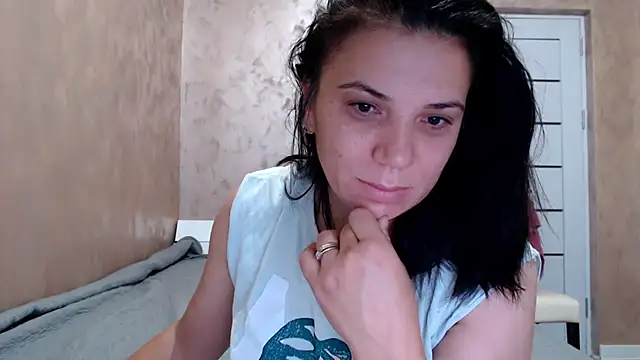 LorraGrey online show from 07.13.26