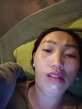 Snapshot of hot-luna- chatting on 05.13.26 hot-luna- online show from 05.13.26