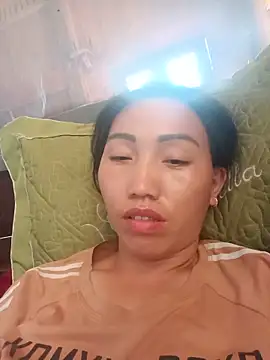 Snapshot of hot-luna- chatting on 05.15.26 hot-luna- online show from 05.15.26