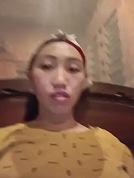Snapshot of hot-luna- chatting on 05.19.26 hot-luna- online show from 05.19.26