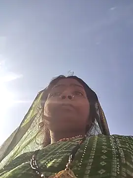 Hotty raghni online show from 03.13.26