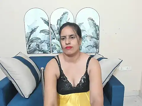 Snapshot of sara_conorr chatting on 06.04.26 sara conorr online show from 06.04.26