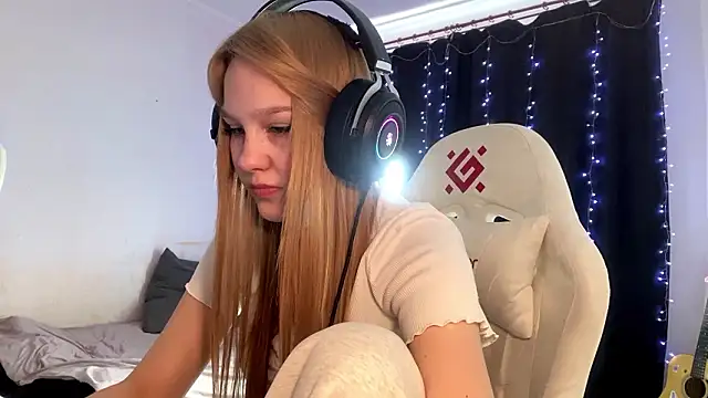 axin burnell online show from 02.25.26