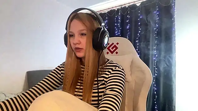 axin burnell online show from 03.03.26