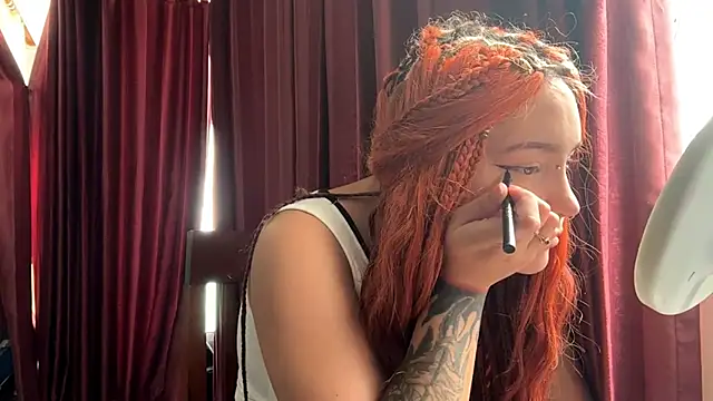 LuxureMia online show from 03.19.26