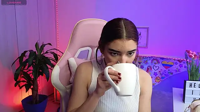 Sofiagomez777 online show from 03.18.26