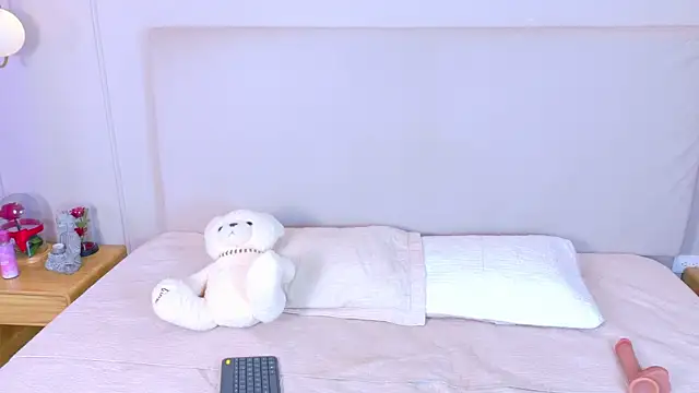 JosselynBrown online show from 02.08.26