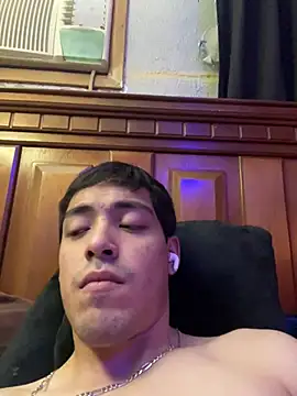Snapshot of Tupapi696969q chatting on 03.31.26 Tupapi696969q online show from 03.31.26