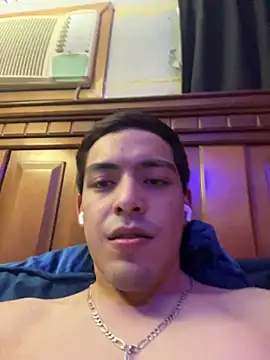 Snapshot of Tupapi696969q chatting on 04.02.26 Tupapi696969q online show from 04.02.26