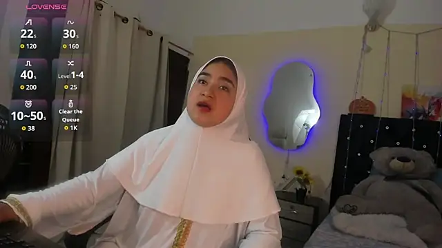 SamiraAwada online show from 04.23.26