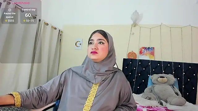 SamiraAwada online show from 05.12.26