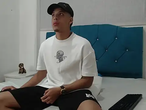 Noah Blackk online show from 03.15.26