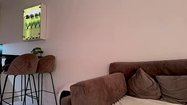 AuraXO online show from 07.22.26