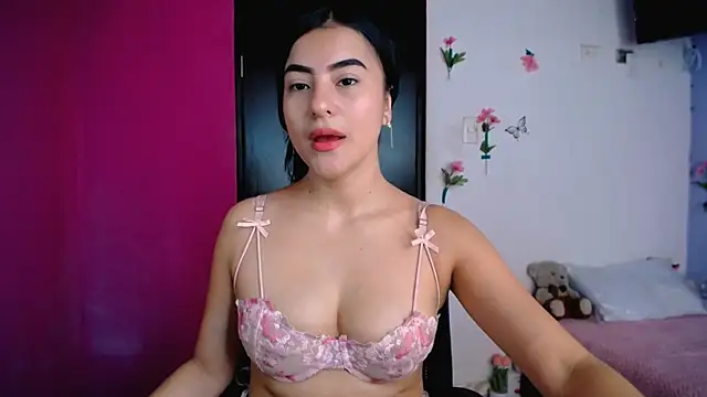 charlotte petit  online show from 02.26.26