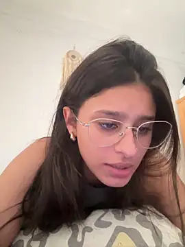 Snapshot of madison90 chatting on 02.20.26 madison90 online show from 02.20.26