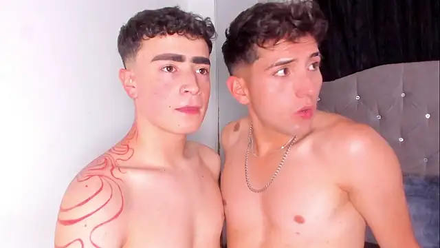 Snapshot of naughtysalomonn chatting on 04.14.26 naughtysalomonn online show from 04.14.26