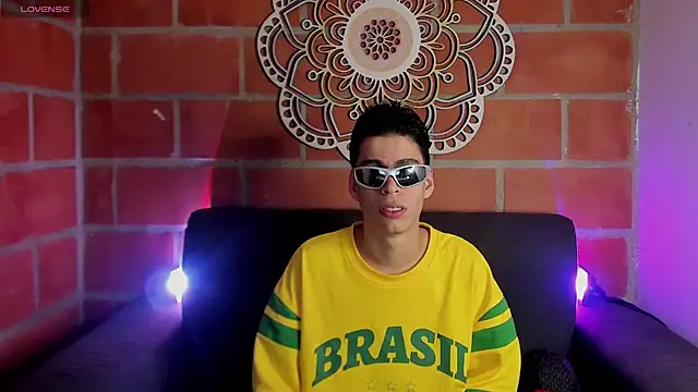 juan posada online show from 03.07.26