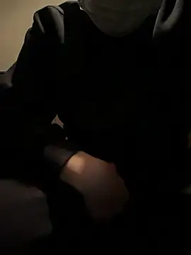 Snapshot of yuuuuusuke00 chatting on 03.23.26 yuuuuusuke00 online show from 03.23.26