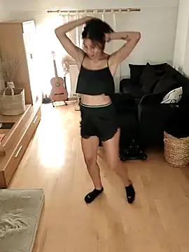 YaraEstelle online show from 03.11.26