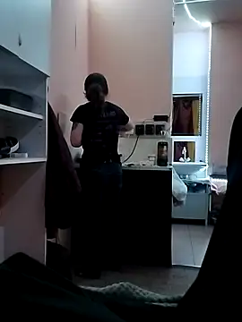 Snapshot of RoliNika22 chatting on 03.04.26 RoliNika22 online show from 03.04.26