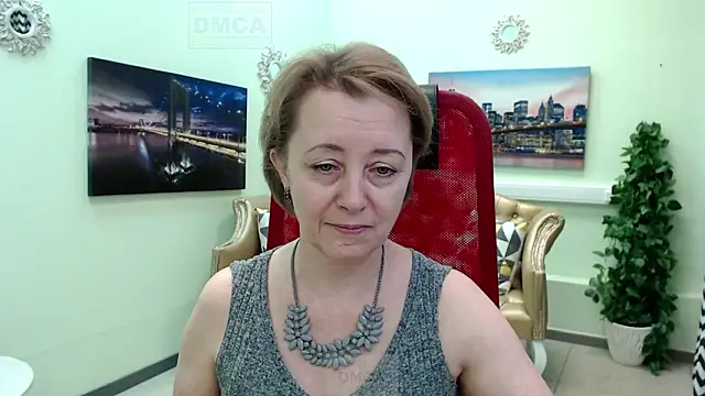 MONA W online show from 03.11.26