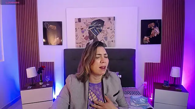 milfsecret69 online show from 04.29.26