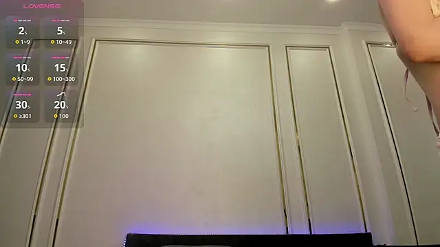 jjasleen0 online show from 03.07.26