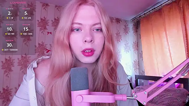 Cutie Bambi online show from 06.18.26
