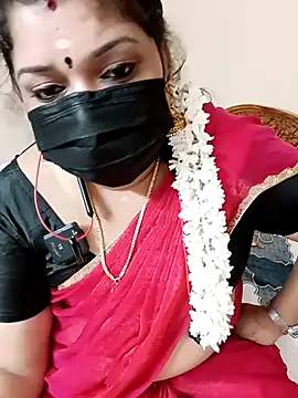 Snapshot of silk_rose05 chatting on 03.07.26 silk rose05 online show from 03.07.26