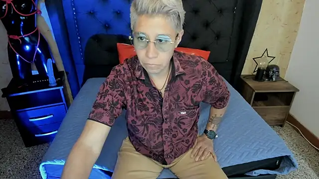 Kali Panther online show from 04.27.26