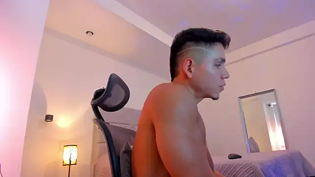 Snapshot of chris_morgan7 chatting on 07.29.26 chris morgan7 online show from 07.29.26