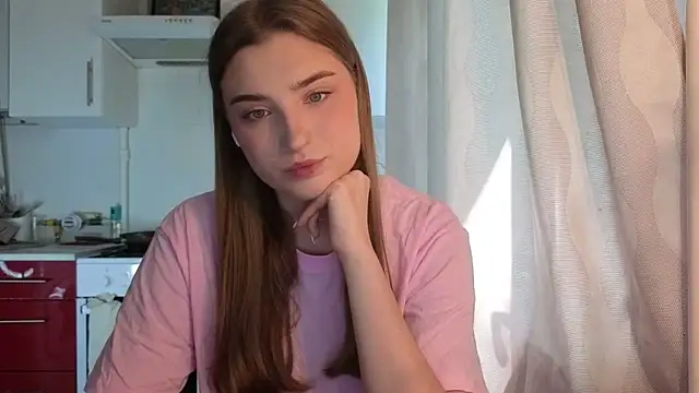 LissaBliss online show from 06.24.26