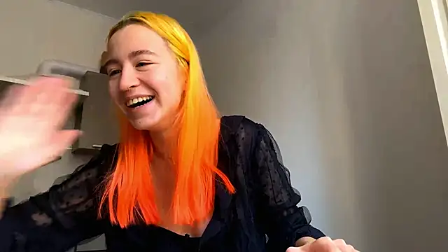 EmilyHein online show from 02.01.26