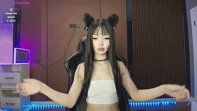 dionlee9 online show from 03.04.26