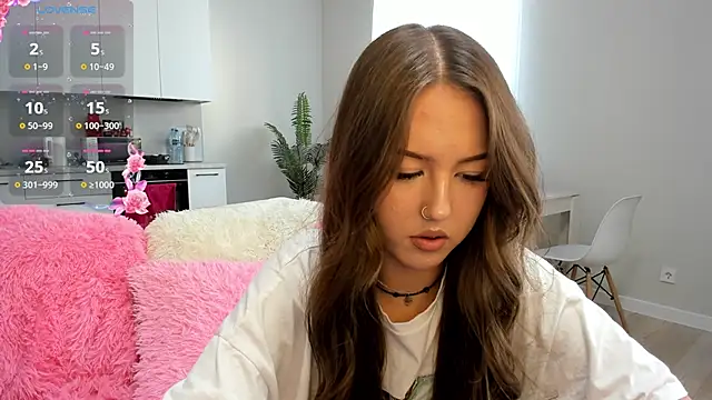 G0od girl online show from 03.11.26