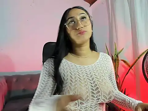 camila wood online show from 04.30.26