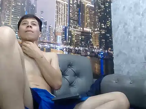 santiago xxxcol online show from 02.13.26