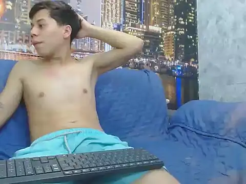 santiago xxxcol online show from 02.20.26