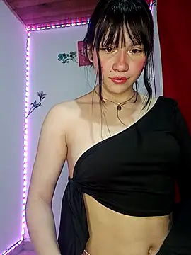 Snapshot of MikasaxX_ chatting on 05.09.26 MikasaxX online show from 05.09.26